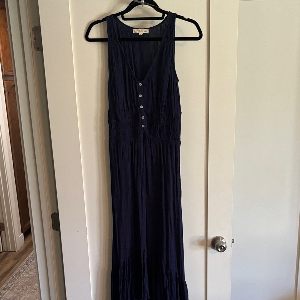 🔥Price Drop 🔥Sleeveless Navy Button-Front Maxi Dress by Unknown Brand